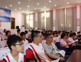 初中学历如何提升？深职训学校助您实现教育梦想(职业教育)