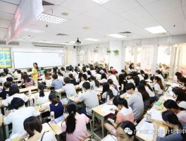 深职训学校解析：成人高考大专文凭真的有用吗？(深职训学校)