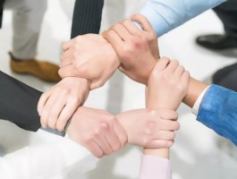 提升学历的重要性-深职训学校助您实现职业飞跃(深职训学校)