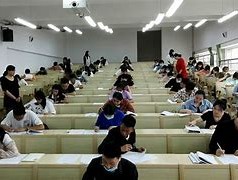 深职训学校助力：成人高考复习必看书籍指南(复习书籍)