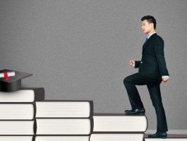 深职训学校解析：成人高考多少分及格？全面解答你的疑惑(及格分数线)
