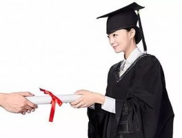 成人高考全方位指南：深职训学校如何助您成功(考试准备)