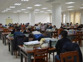 本科毕业如何提升学历？深职训学校助你一臂之力(硕士课程)