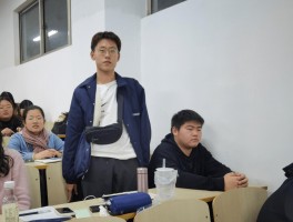 提升学历教育：深职训学校如何助您实现职业梦想(学历提升)
