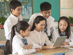 网络教育英语：深职训学校如何引领学习新潮流(英语学习)