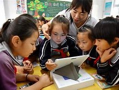 网络教育的力量：深职训学校如何引领在线学习新趋势(英语学习)