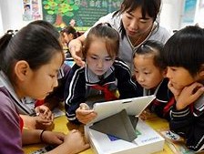 网络教育的特征：深职训学校如何引领未来学习趋势(网络教育)
