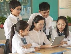 网络教育的特色与优势：深职训学校如何引领未来学习潮流(深职训学校)