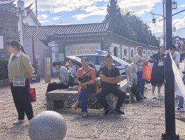 自考提升学历：深职训学校如何助您实现梦想(学历提升)