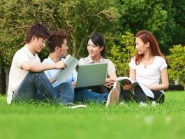 成人教育VS远程教育：深职训学校如何解决选择难题(远程教育)