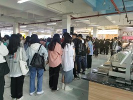 深职训学校：专升本流程详解，轻松踏上本科之路(深职训学校)