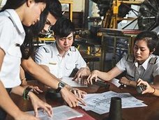 深职训学校：引领远程教育专科新时代，打破传统学习界限(远程教育)