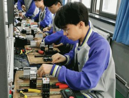 深职训学校：专升本流程详解，轻松踏上升学之路(专升本)