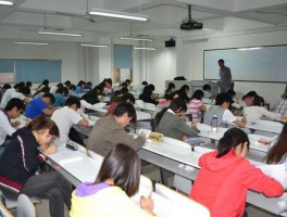 深职训学校：寻找最佳学历提升教育机构的终极指南(教育机构)